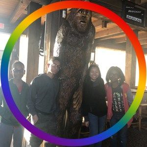 Meet your Posher, Leila